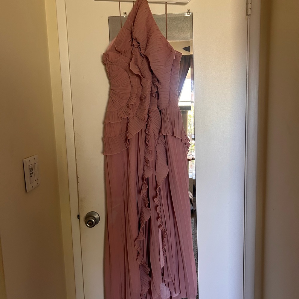 Elegant Pink Ruffled Women's Dress